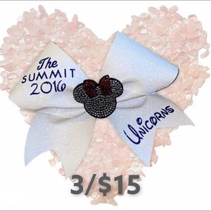 💖3/$15 Disney Minnie rhinestoned cheer bow